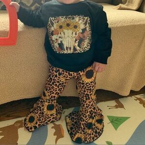 Kids Black Graphic Sweatshirt